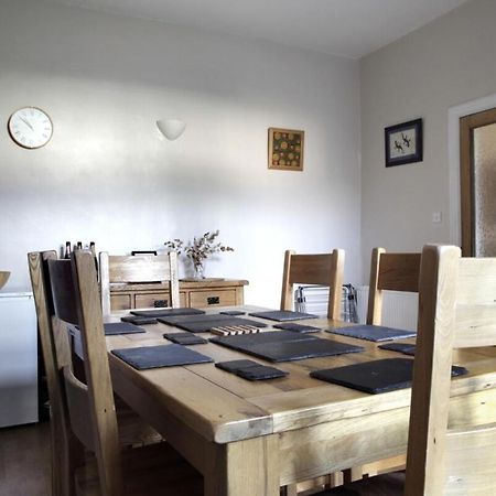 Central And Spacious 2 Bedroom Flat With Garden Εδιμβούργο Εξωτερικό φωτογραφία