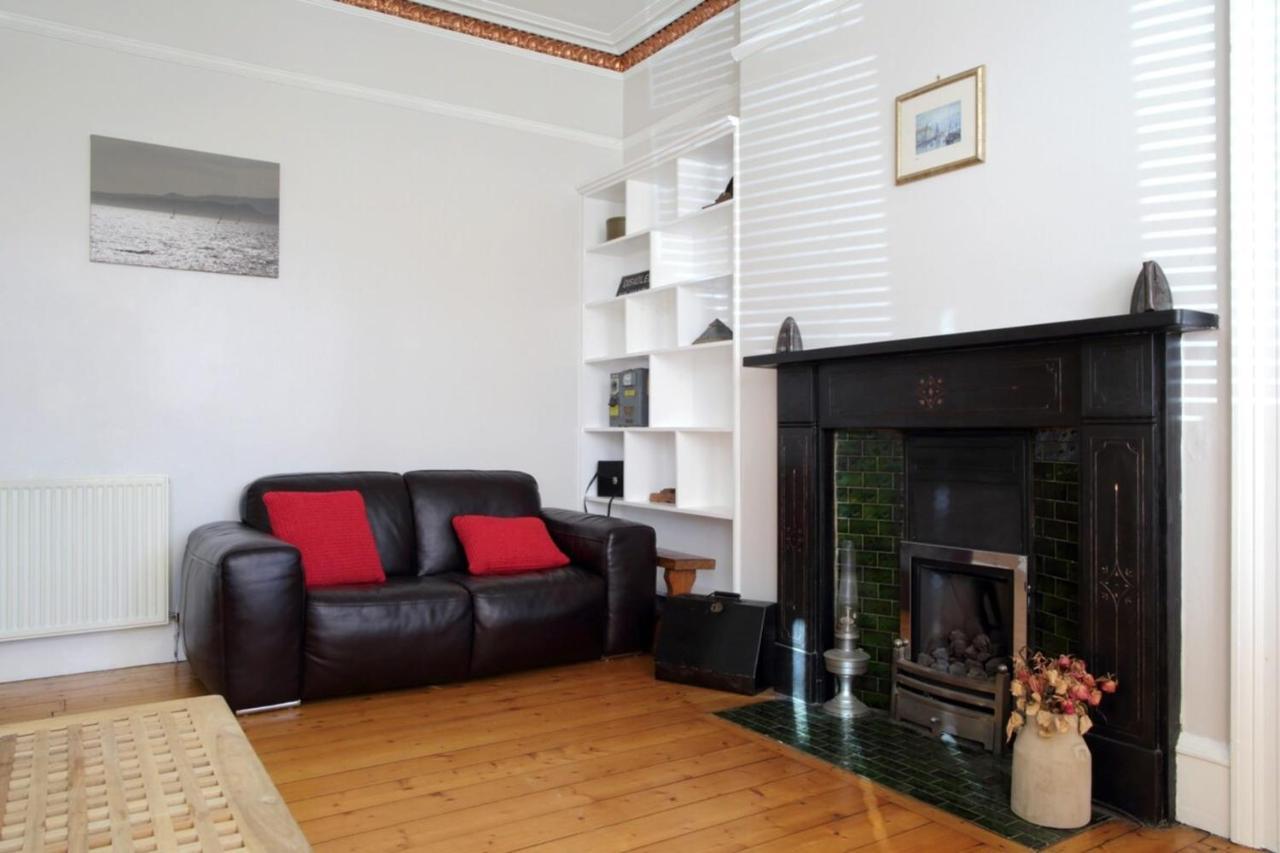 Central And Spacious 2 Bedroom Flat With Garden Εδιμβούργο Εξωτερικό φωτογραφία