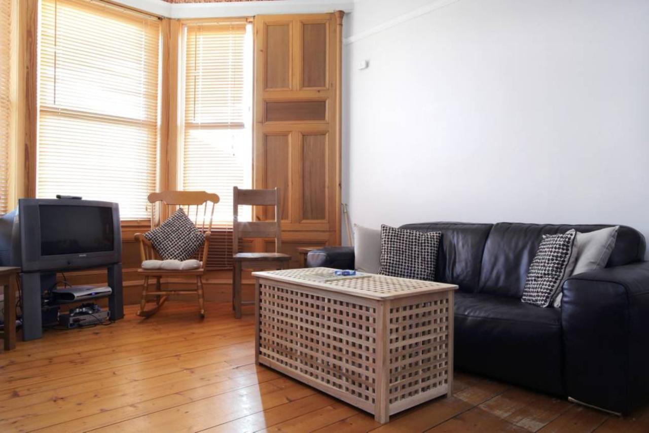 Central And Spacious 2 Bedroom Flat With Garden Εδιμβούργο Εξωτερικό φωτογραφία